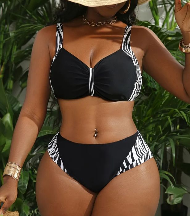 Продам новый купальник большого размера 56-58р.