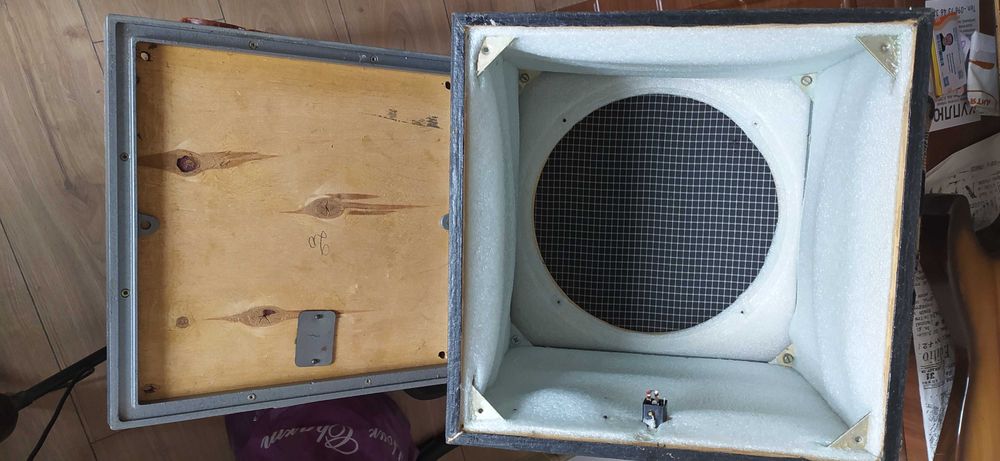 Акустичні системи "ЛОМО" порожні