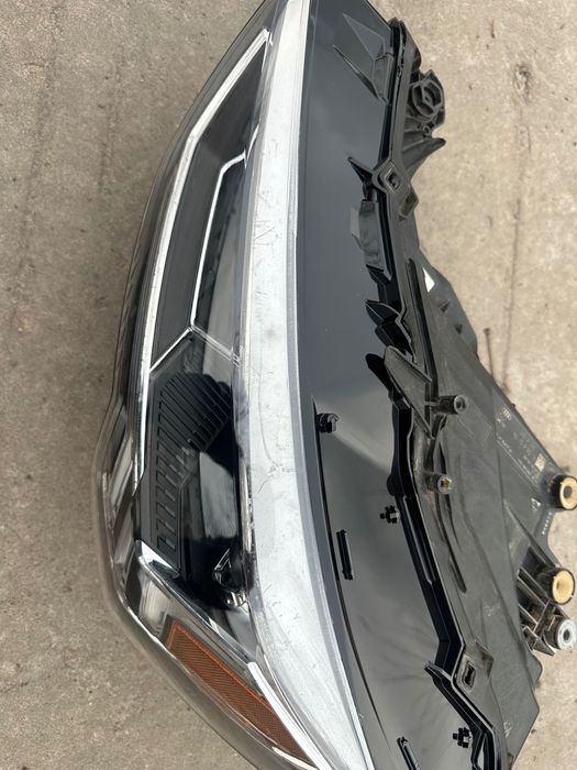 Фара Ліва Audi q3 83a Full Led USA