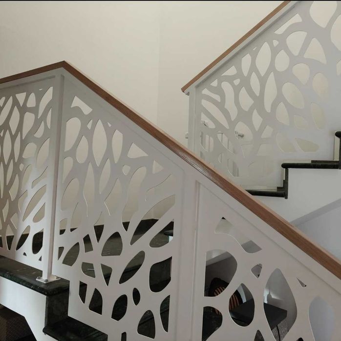 balustrady schodowe ogrodowe płoty bramy ozdoby barierka