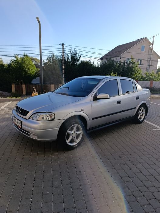 Opel Astra 1.8 бензин газ