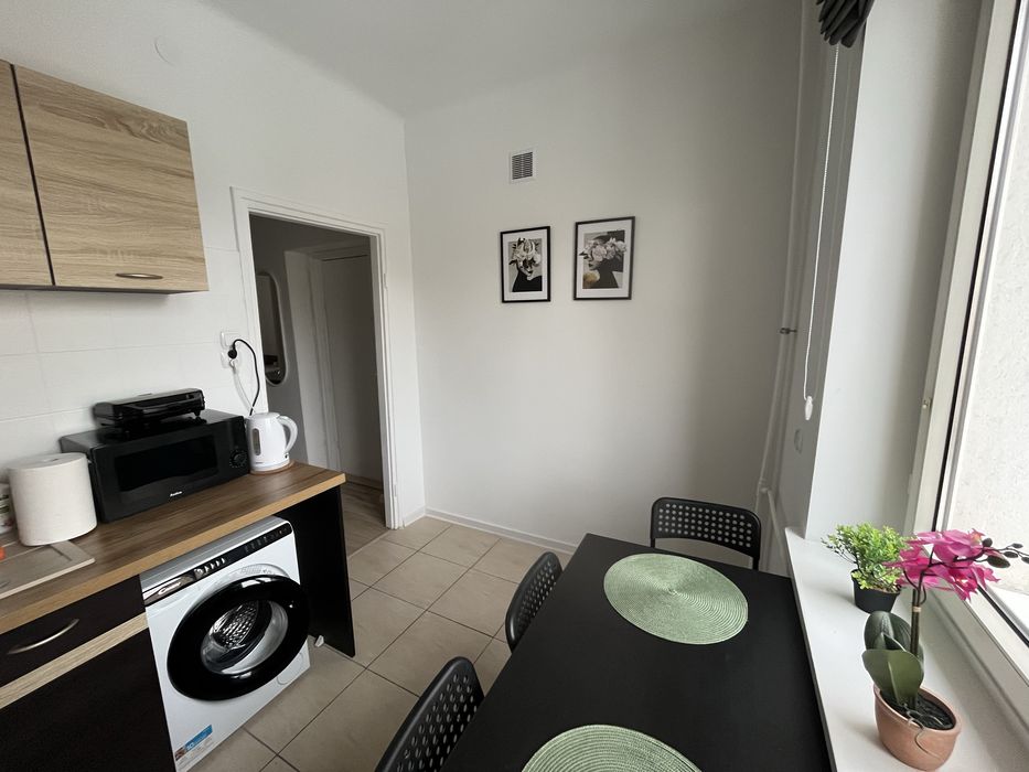 Mieszkanie duża kawalerka na godziny lub doby Mokotów !!! dla 3 osób