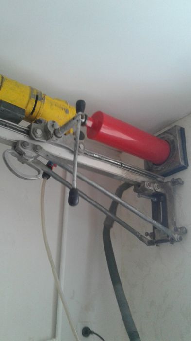 Алмазное сверление отверстий, Резка бетона, Бурение стен без пыли.