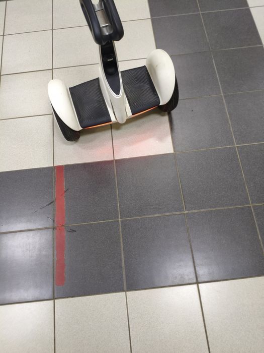 Продам сігвей ninebot