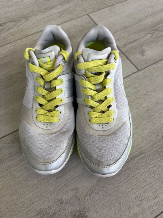 Buty sportowe Nike r.36,5