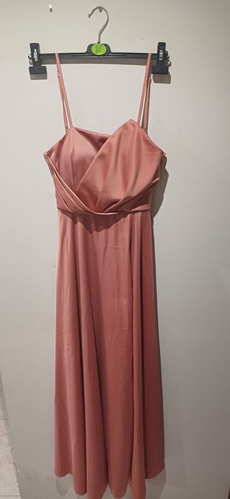 Vendo vestido de festa