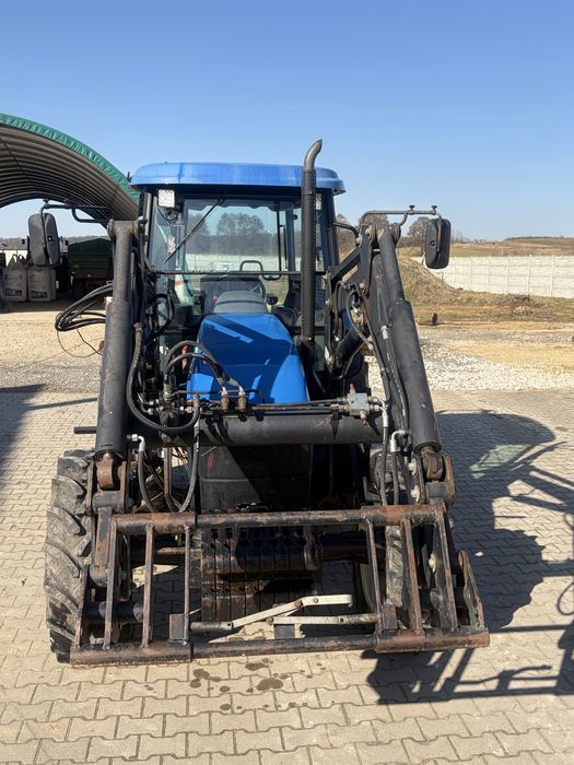 New Holland TD80D