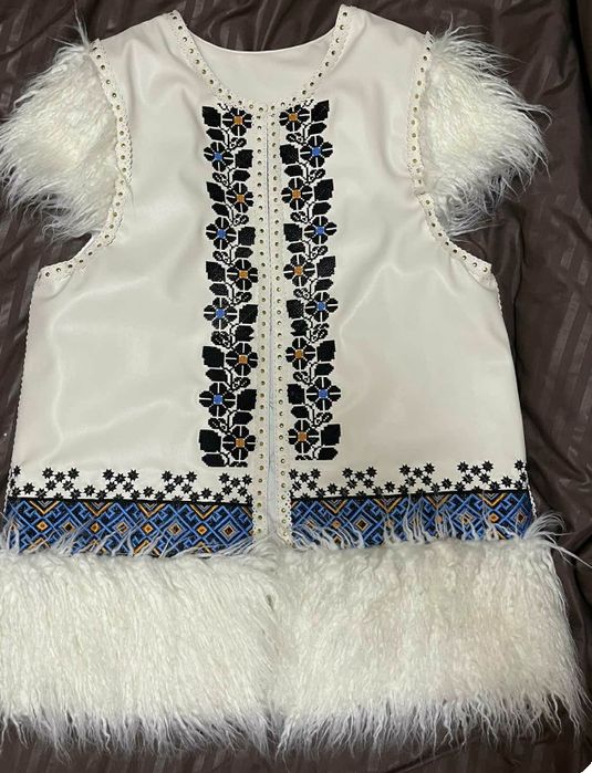 Кіптарі машина вишивка.