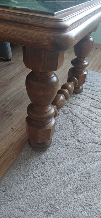 Marmirowa ława dębowa