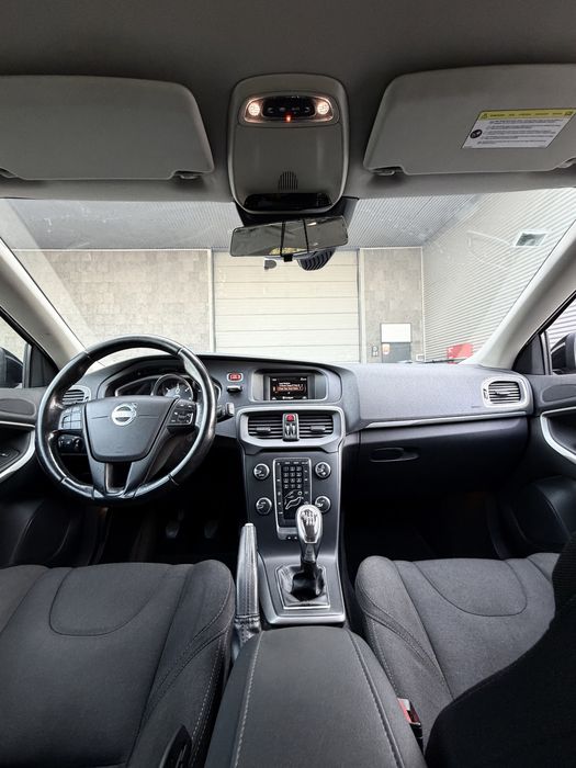Volvo V40 1.6 D2 Full Extras