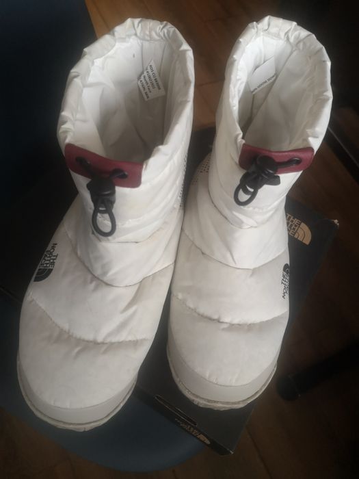 Пухові дутики, чоботи THE NORTH FACE,