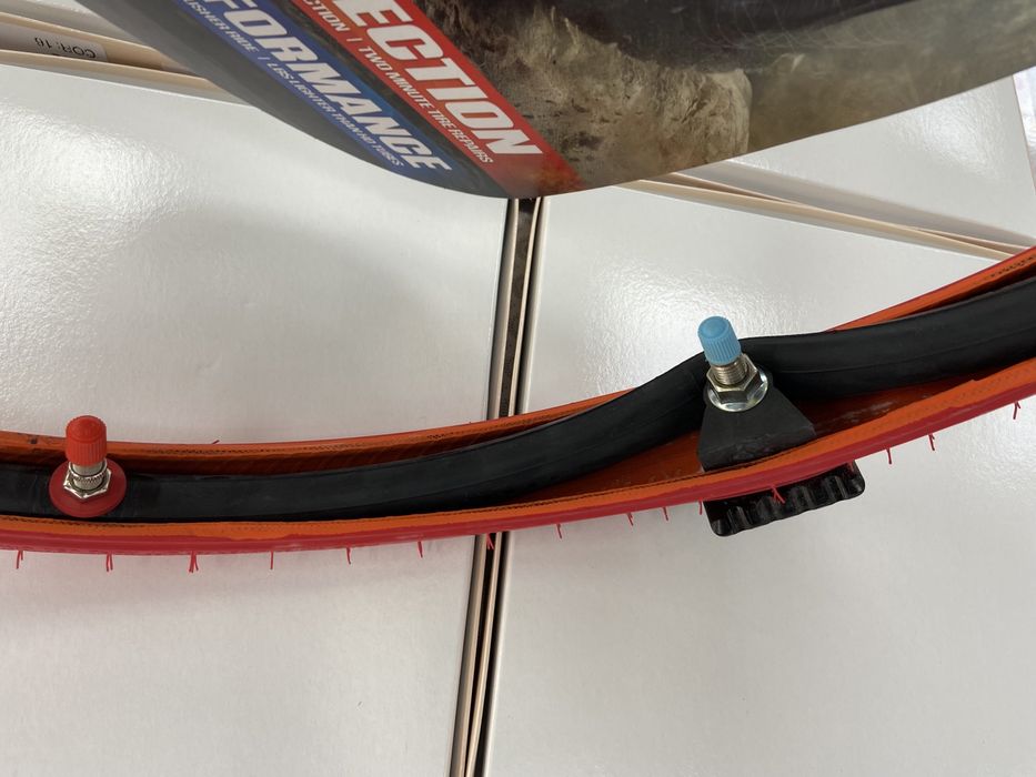 Tubliss novos para roda 21 e roda 18