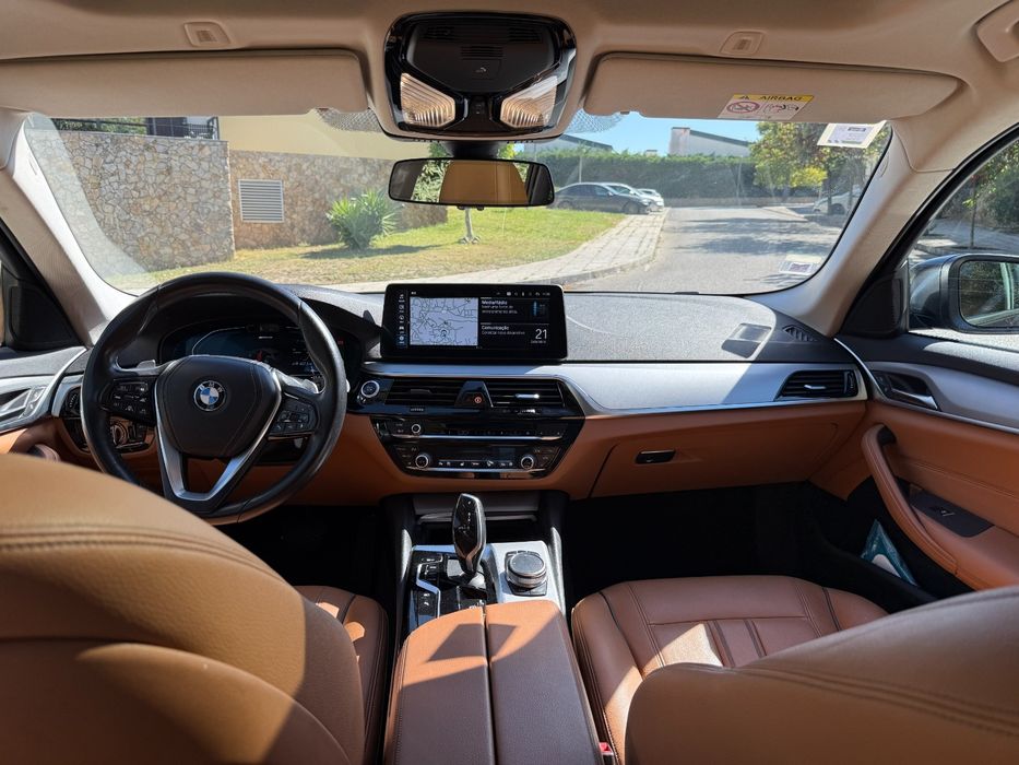BMW 530e Luxury - 2021 - Nacional