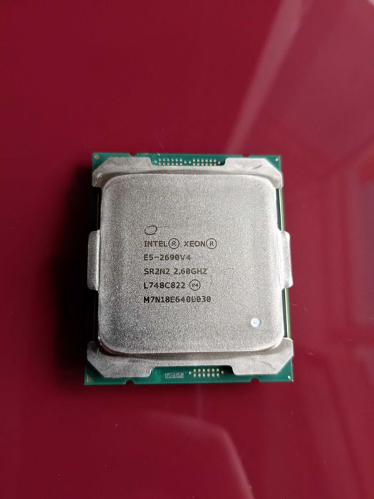 AMD Ryzen 5 5600 Новый (Ryzen 5 7500F, 7 7700, 2690 v4)