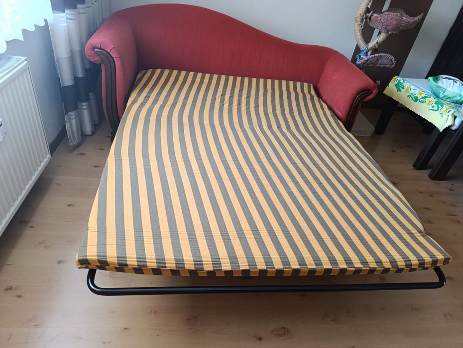Elegancka i klimatyczna sofa