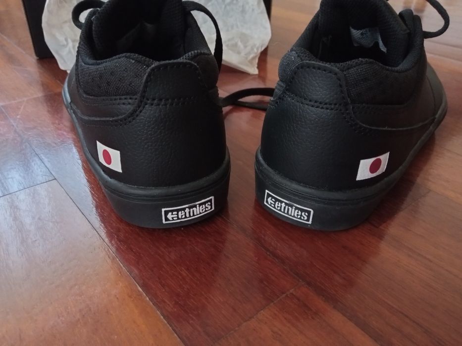 Tênis -Etnies e a "FESN" (Far East Skate Network) Japão colaboração limitada