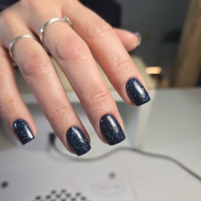 Stylistka paznokci. Szukam pracy