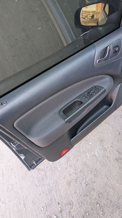 Продам вставки карти шкода Октавія тур ліфтбек універсал