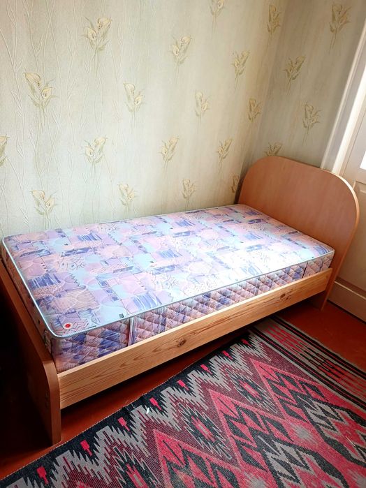 Ліжко з матрацом VELAM