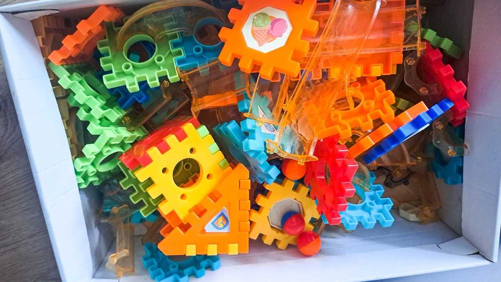 Klocki konstrukcyjne tor kulkowy