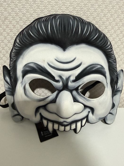 Карнавальні маски