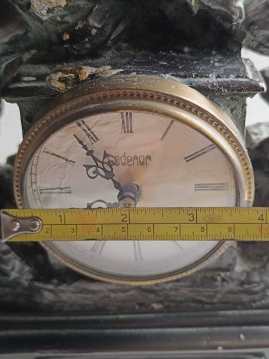 Vendo Relógio decorativo Quartz Swiss