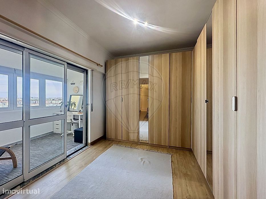 Apartamento T4 para venda