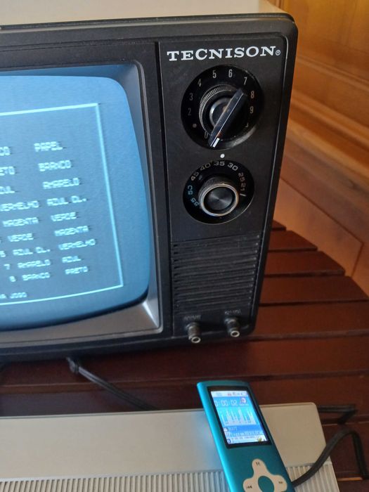 TV Diagonal 30cm P-B