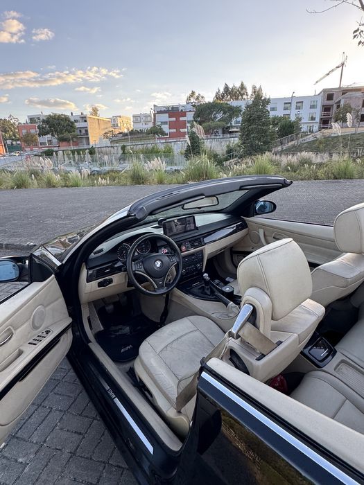 Bmw E93 muito bem estimado