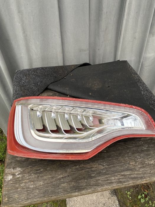 Задній стоп Audi Q7 4L 2012р європа