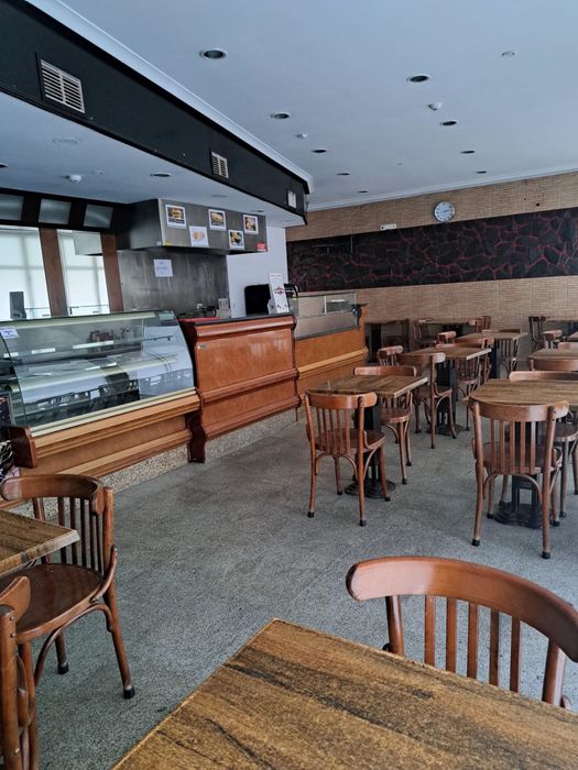 Estabecimento Comercial/Padaria com fabrico - Paços de Ferreira