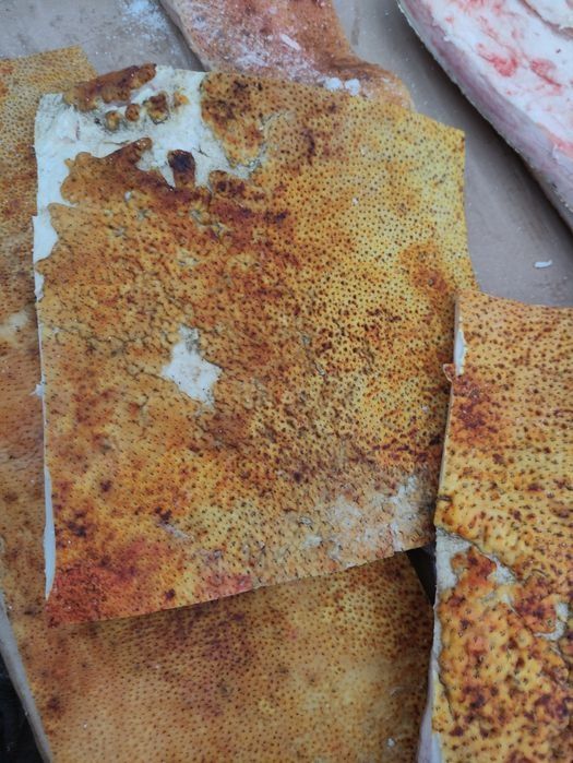 Продам сало, гарно вижарене. З домашніх свиней.