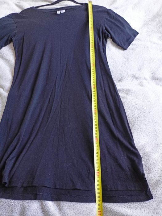 Czarna sukienka XS H&M