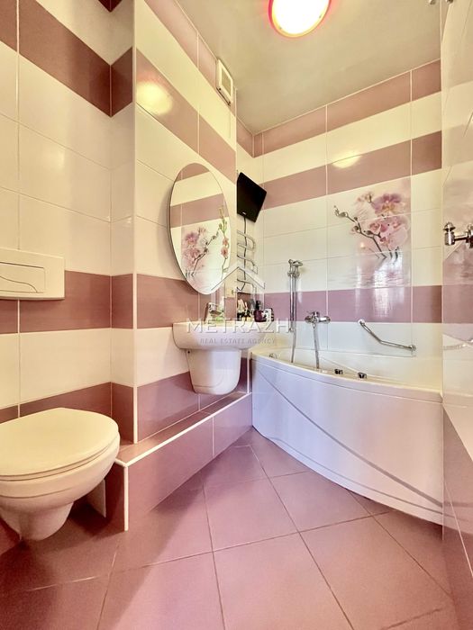 Продам Элитная 3-ком кв 94 м²в современном  новострое ЖК Грековская 5
