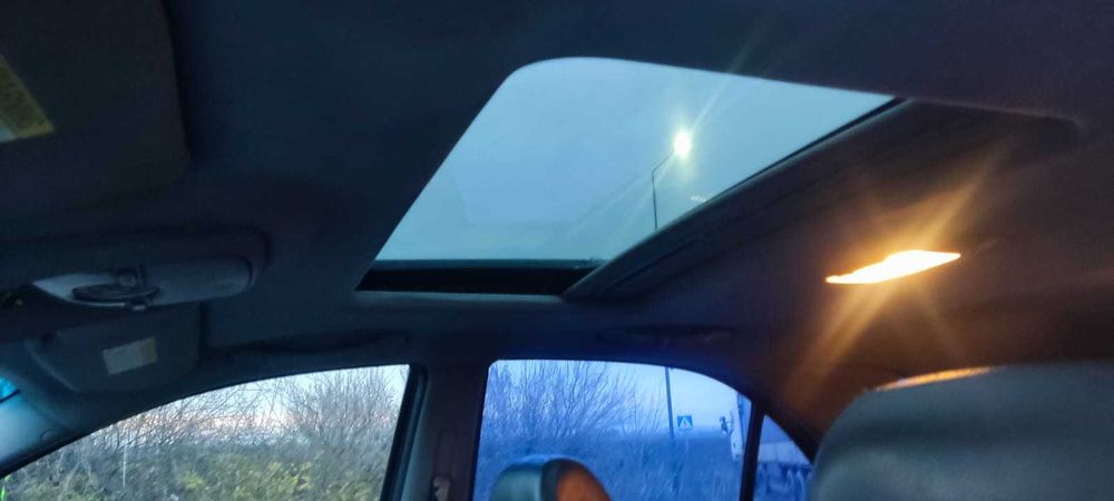 Автомобіль кіа соренто