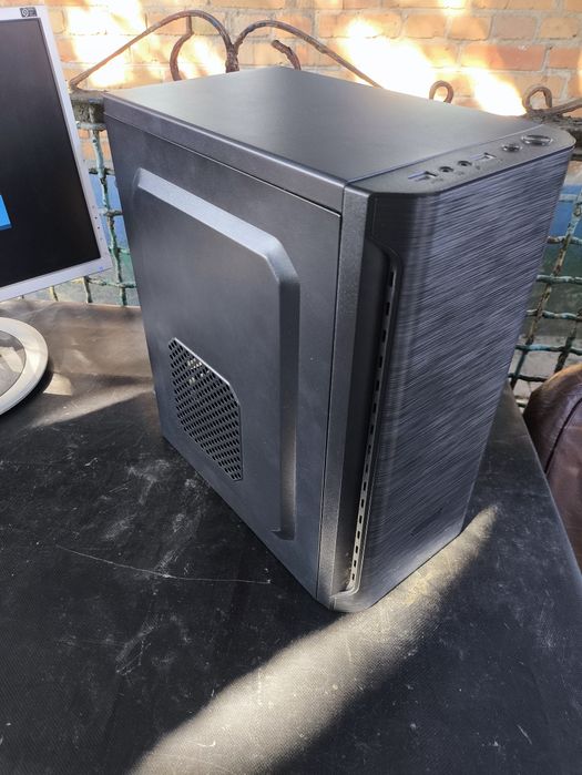 Комп на ryzen 3 2200g