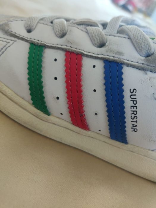 Sapatilhas Adidas Superstar tamanho 26