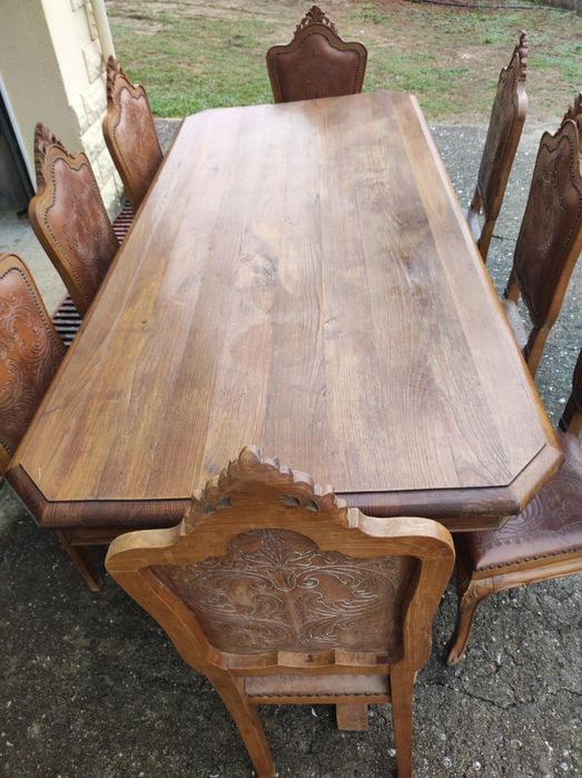 Mesa Castanho Maciço