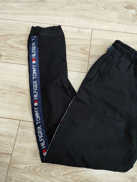 Spodnie dresowe damskie L 40 Tommy Hilfiger