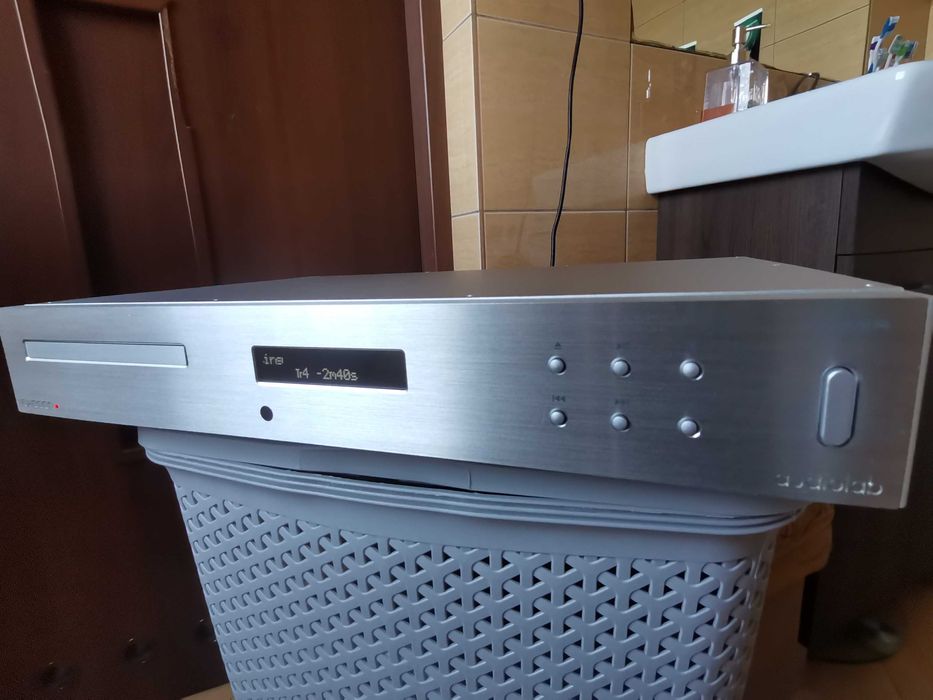 Odtwarzacz Audiolab 8200CD
