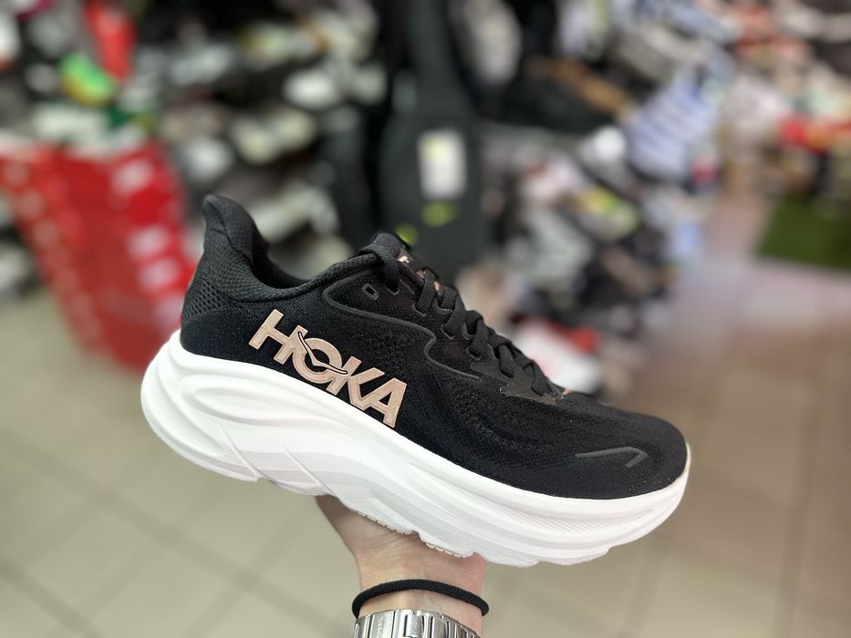Кросівки Hoka Clifton 10 ( РОЗМІР 38 2/3 )