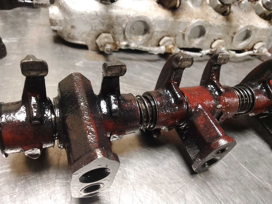 Głowica Hanomag Perfekt 400 części silnikowe