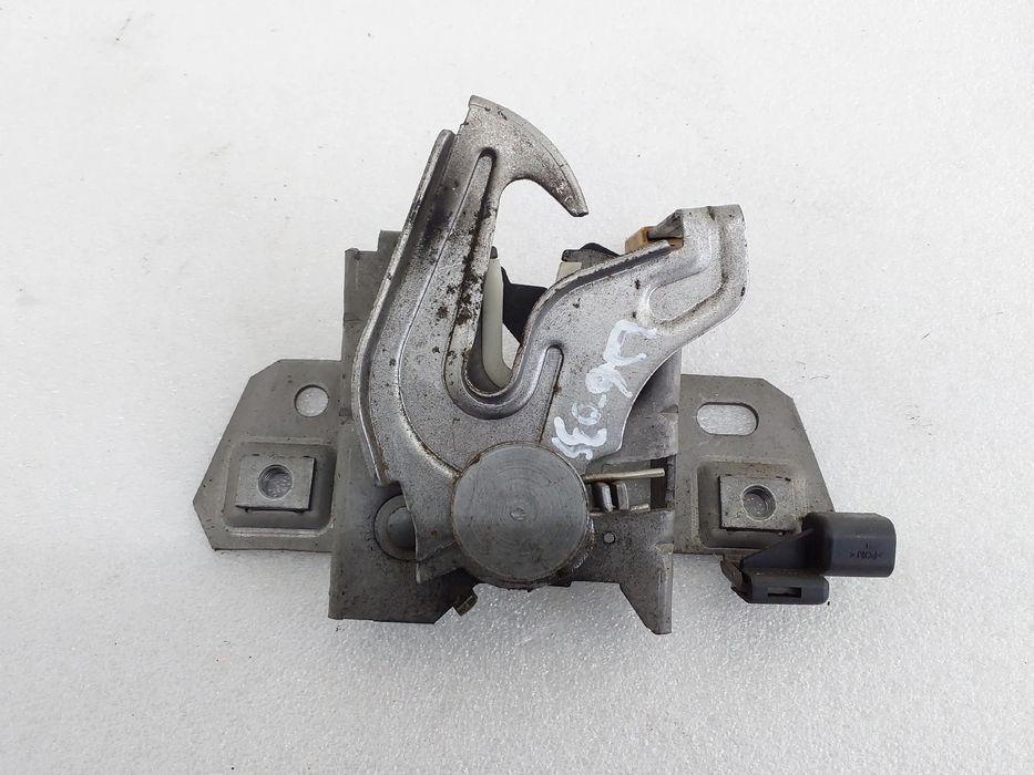 Fechadura / fecho capot VOLVO C30