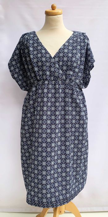 Sukienka H&M Mama XL 42 Wzory Granatowa Ciążowa Etno Boho