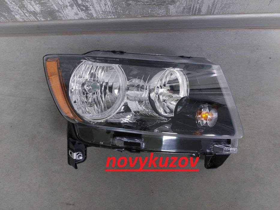 Крило переднє на Jeep Compass  Джип Компасс