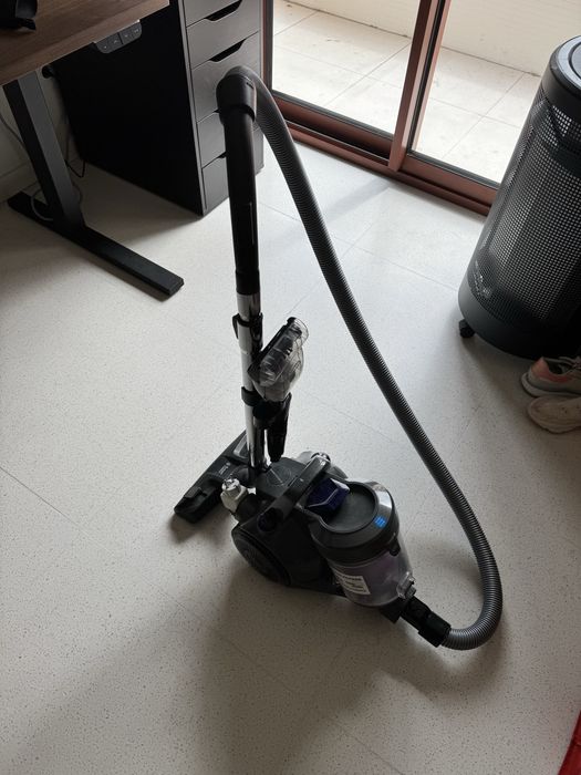 Aspirador Russel Hobs Atlas Pet
