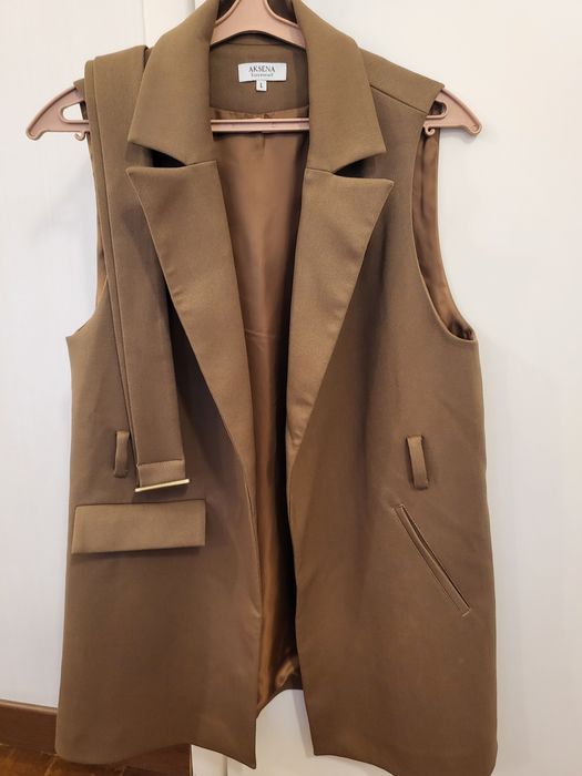 Новий костюм жилет, спідниця