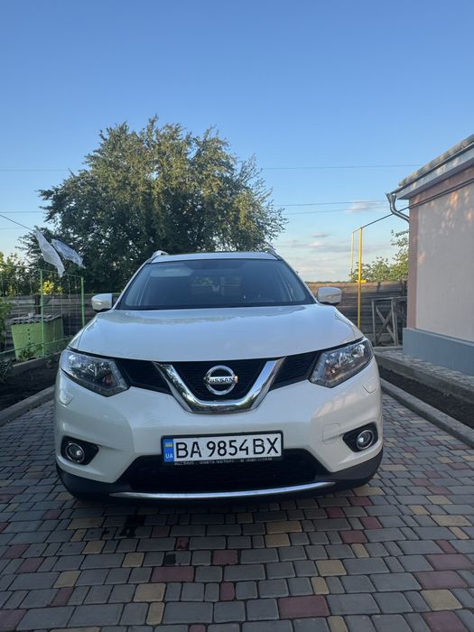 Nissan  X-trail 2016