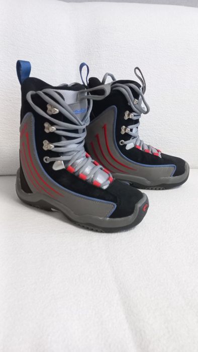 Buty snowboardowe Elany rozmiar 38