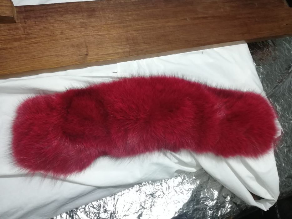 Estola em pêlo vermelha